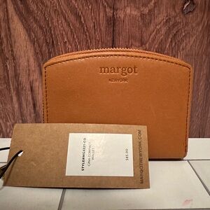 margot Caramel Tan Leather Zip Wallet
